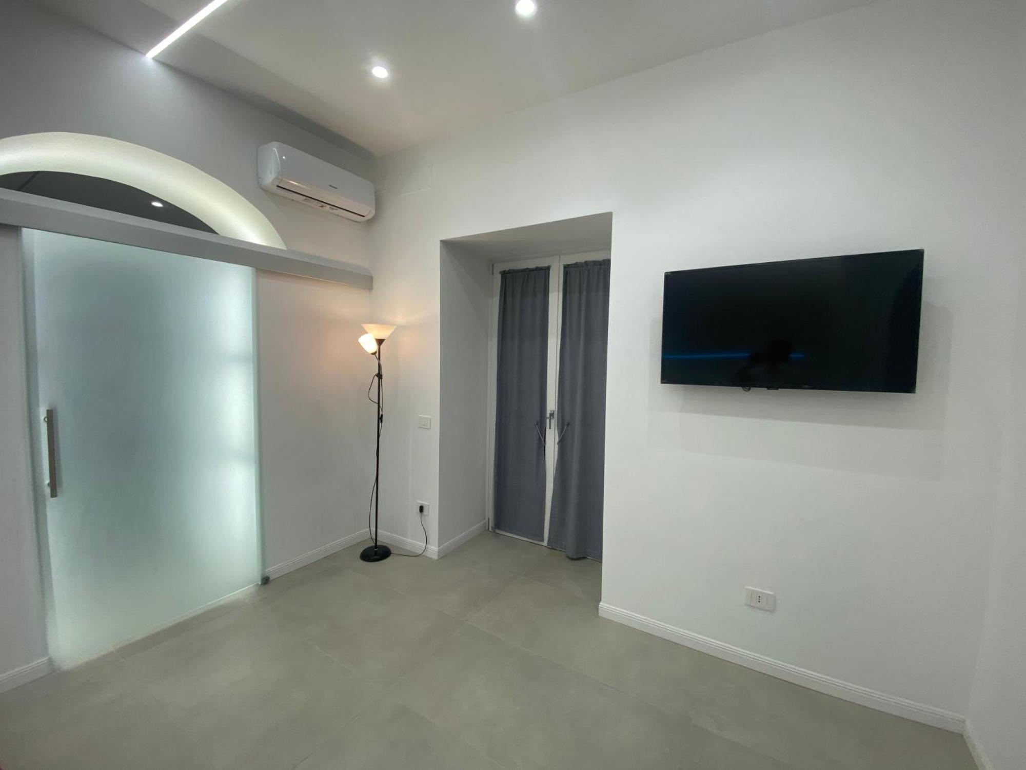 A Casa Mia Apartment Наполи Екстериор снимка