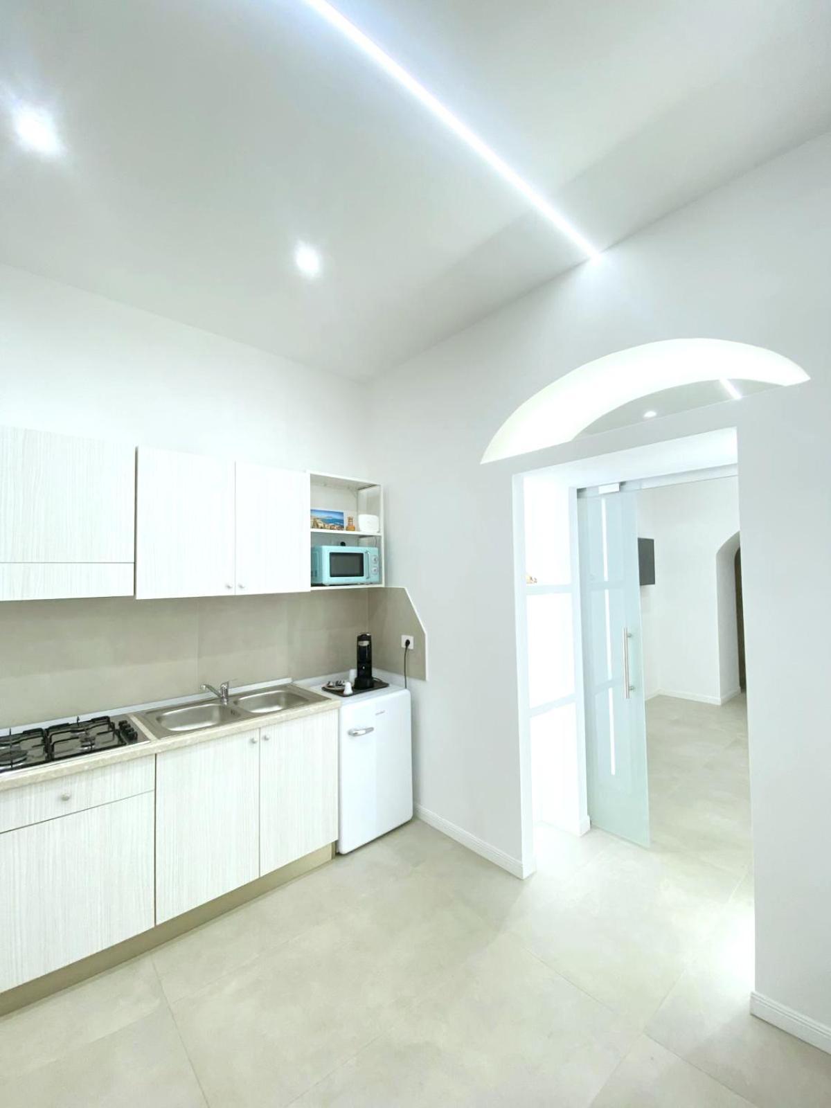 A Casa Mia Apartment Наполи Екстериор снимка
